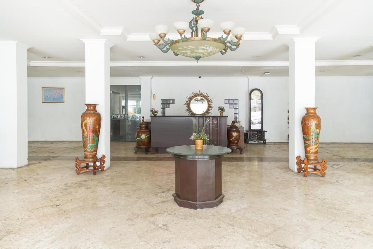 Homestay 3 Сурабая Экстерьер фото